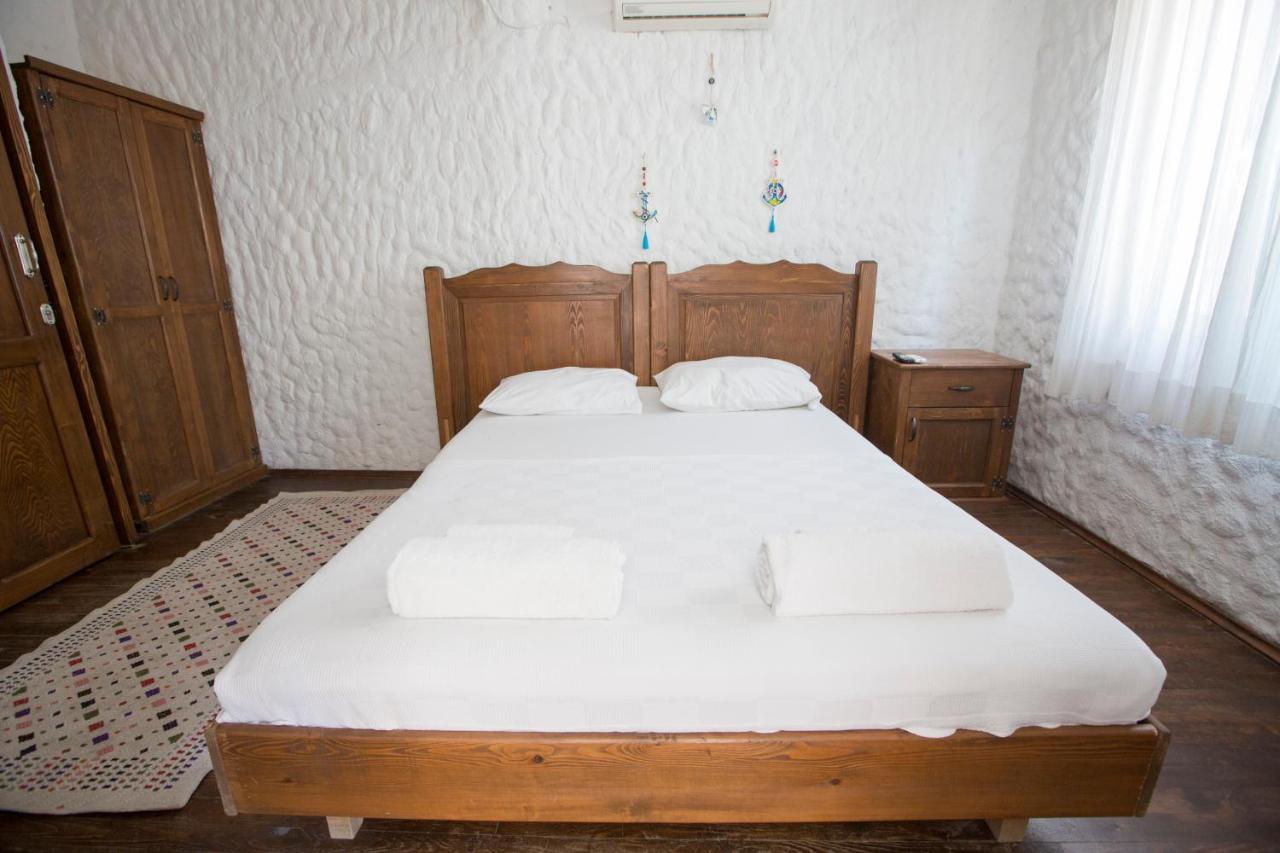 Bed and Breakfast Ala Baykus Alaçatı Esterno foto