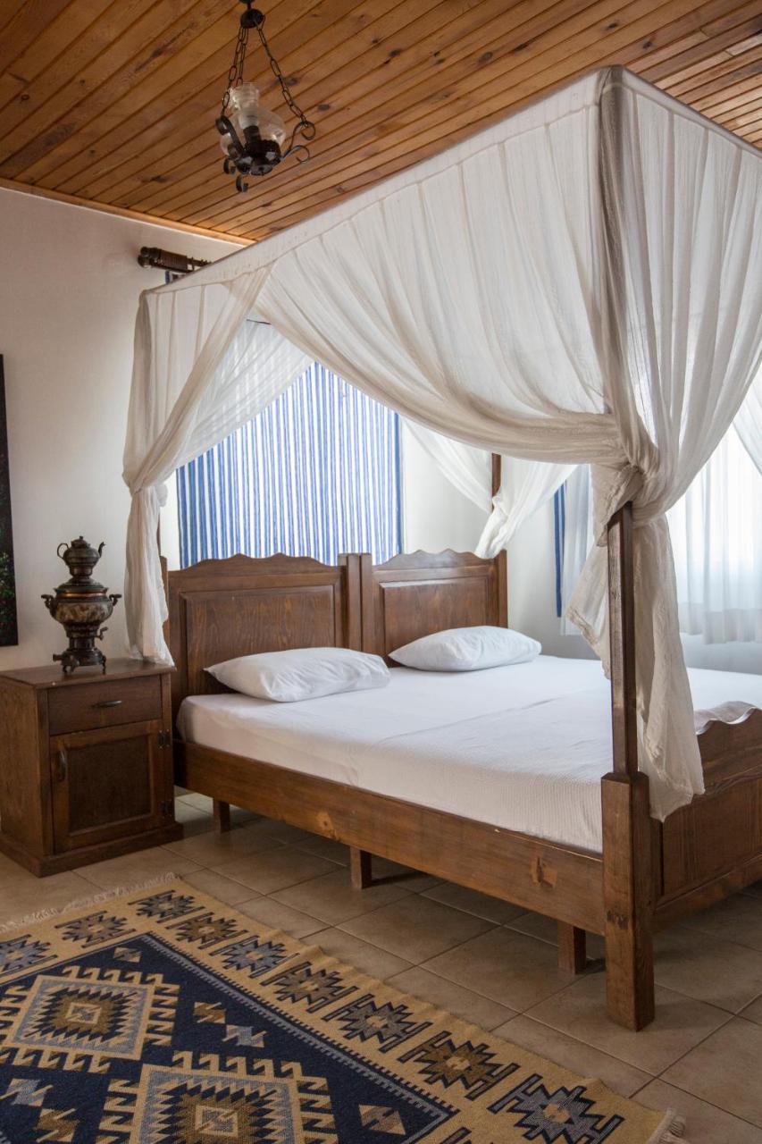 Bed and Breakfast Ala Baykus Alaçatı Esterno foto